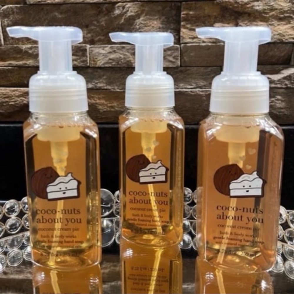 Bath & Body Works Coconut Cream Pie